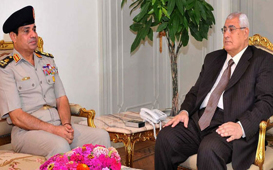   مصر اليوم - مصادر مقرّبة تؤكّد أن لقاء السيسي مع منصور يُحدّد مهامّ الأخير بعد تسليمه الرئاسة