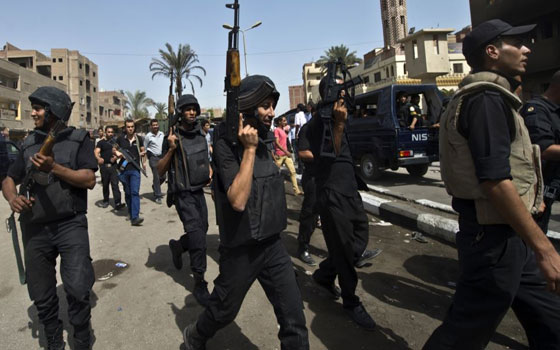   مصر اليوم - وزيرالداخليَّة محمد إبراهيم يشدِّد على تفعيل الأداء الأمني الميداني في المرحلة المقبلة