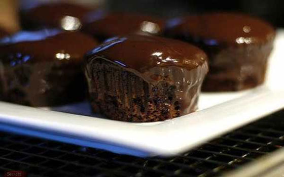   مصر اليوم - إنجلش كيك بصوص الشيكولاته