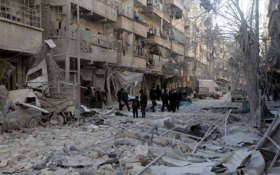   مصر اليوم - القوات الحكوميَّة تقصف مدينة داريا في ريف دمشق وغارتان جويتان على حمص