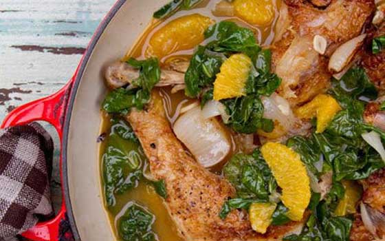   مصر اليوم - دجاج بالتفاح والسبانخ