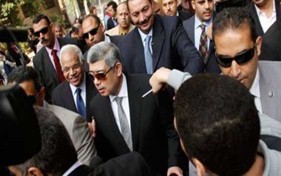 مصر اليوم - جولة مفاجئة لوزير الداخلية لتفقد الاوضاع الأمنية في البحيرة