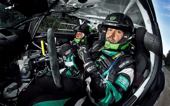   مصر اليوم - يزيد الراجحي يشارك في رالي سردينيا الايطالي