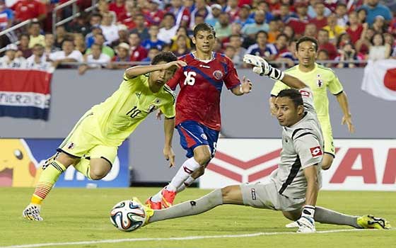   مصر اليوم - هزيمة كوستاريكا أمام اليابان بثلاثيّة تكشف عن مشاكل دفاعيّة عميقة