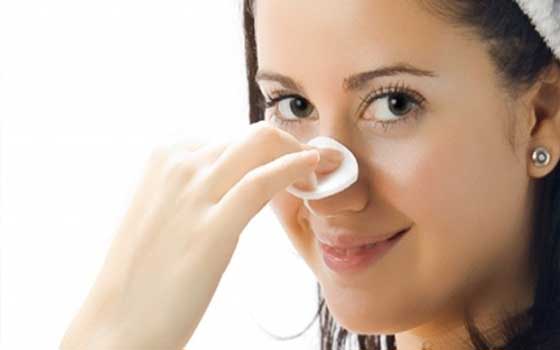 مصر اليوم - طرق علاج الرؤوس السوداء