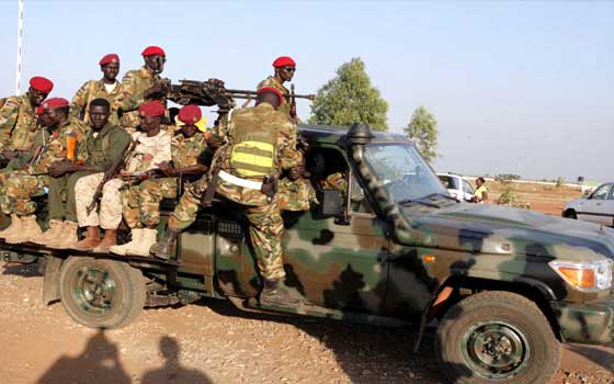   مصر اليوم - طرفا الصراع في جنوب السودان يعاودان القتال في مناطق النفط