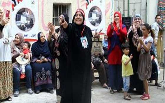   مصر اليوم - إشادة بدور المرأة الأسوانية خلال الاستحقاق الرئاسي