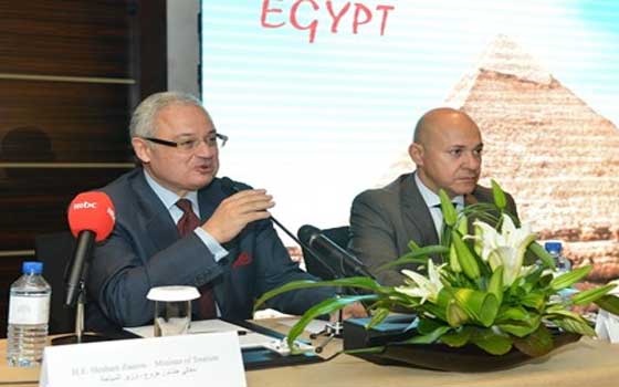   مصر اليوم - زعزوع يُشارك في أكبر تجمع لشركات السيّاحة الإيطاليّة في مرسى علم