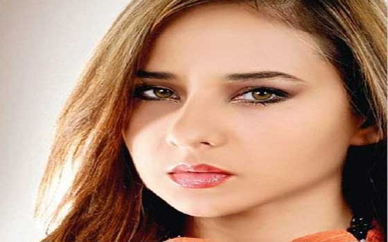   مصر اليوم - الفنانة نيللي كريم عبَّرت عن إطمئنانها على مصرعلى الـفيسبوك