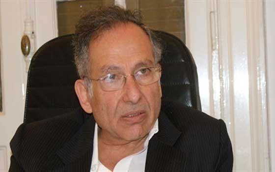   مصر اليوم - حمزة علي يدعو لأن  يوفق الله السيسي ويقهر البطالة