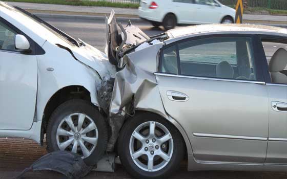   مصر اليوم - إصابة 3 أشخاص في حادث سير في مركز إسنا جنوبي الأقصر