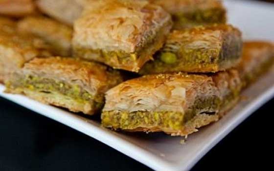   مصر اليوم - تحضير حلوى الكلاج بالفستق