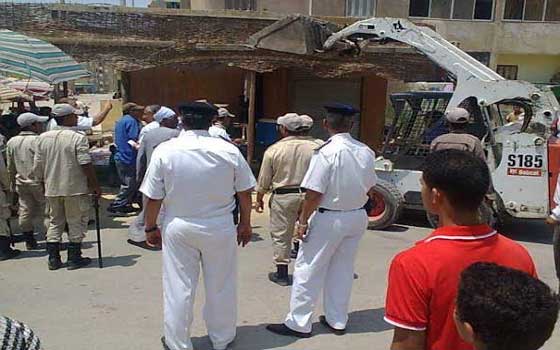 مصر اليوم - شرطة المرافق في السّويس تواصل حملات إزالة الإشغالات