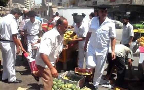 مصر اليوم - حملات تموينية على الاسواق في بني سويف تضبط 250 مخالفـــة