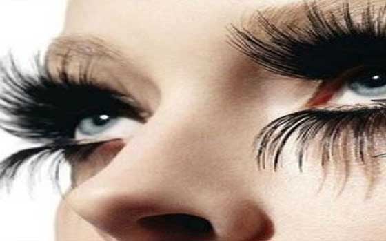   مصر اليوم - كيف تحصلين على رموش أطول