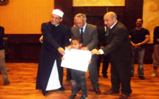 مصر اليوم - وكيل وزارة الأوقاف في العريش يُحمَّل الأسرة انتشار ظاهرة التحرش الجنسي