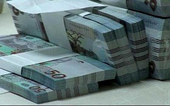   مصر اليوم - العلامات التأمينية في دارفور توصى بإستجلاب ماكينات حديثة لعد وفرز النقود