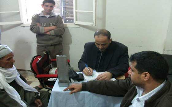   مصر اليوم - الكشف على 1405 مرضى خلال قافلة طبية في البحيرة