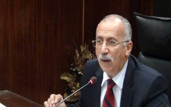 مصر اليوم - سلسلة بشرية للمطالبة بإقالة محافظ الدقهلية