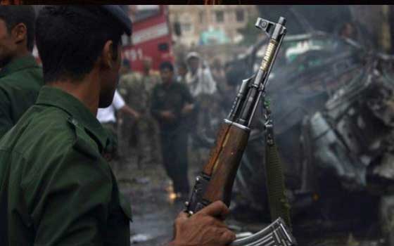   مصر اليوم - مقتل جندي يمني وإصابة آخر برصاص مجهولين في البيضاء