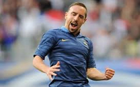   مصر اليوم - الاتحاد الفرنسى لكرة القدم يؤكد أن ريبرى سيكون جاهزاً