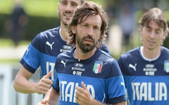   مصر اليوم - مونديال 2014  روسي وديسترو خارج تشكيلة إيطاليا النهائية