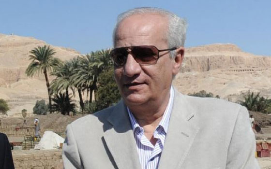   مصر اليوم - الوزارة تزيل تعديات الأهالي على المنطقة الأثرية في المطرية