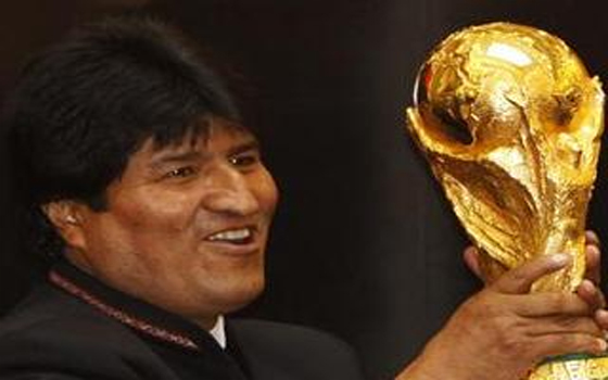   مصر اليوم - موراليس رئيس بوليفيا يحضر افتتاح المونديال