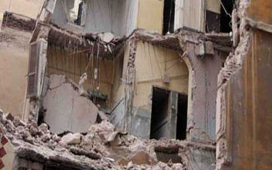   مصر اليوم - مقتل فتاه في انهيار جزء من عقار في الإسكندرية