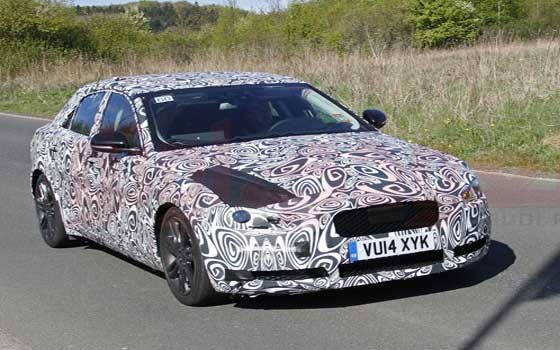   مصر اليوم - جاكوار تجهز السيدان XE الصغيرة لـ 2015