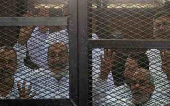   مصر اليوم - بدء محاكمة 119 من قيادات جماعة الإخوان في سوهاج