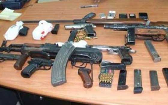   مصر اليوم - ضبط مخدرات وأسلحة بيضاء في حملة أمنيَّة في البحرالأحمر