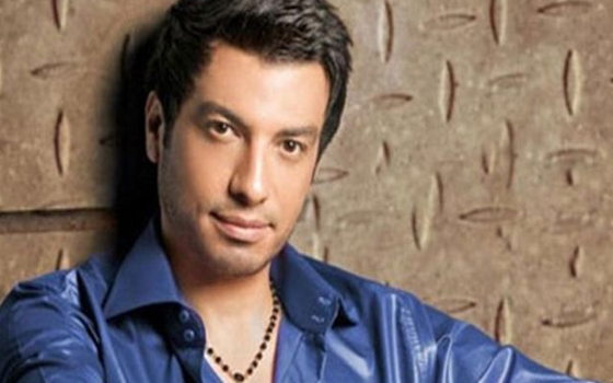 مصر اليوم - الفنان ايهاب توفيق يغني للسيسي جيت في وقتك