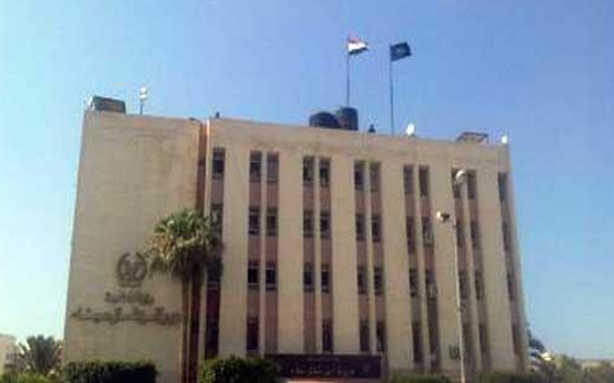 مصر اليوم - توقيف أب متهم بمُعاشرة نجلته جنسيًا تحت التهديد في شمال سيناء