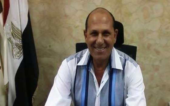   مصر اليوم - ضبط سيارتين تحملان فلنكات حديد في الوادي الجديد