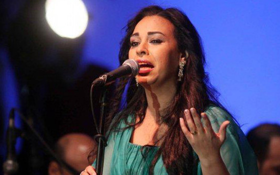   مصر اليوم - مروة ناجي ضيفة على قناة أم بي مصر في أول ظهور لها بعد ذا فويس