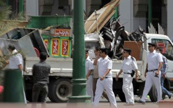   مصر اليوم - حملات أمنية لإزالة التعديات على المواقع الأثرية في الإسكندرية