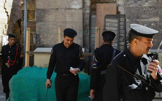   مصر اليوم - توقيف 16 من المشتبه في تورطهم في تفجير سنترال أكتوبر