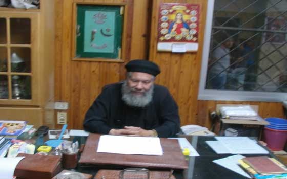   مصر اليوم - أنطونيوس يؤكّد أنّ اختياره للمشاركة في تنصيب السيسي وسام على صدره