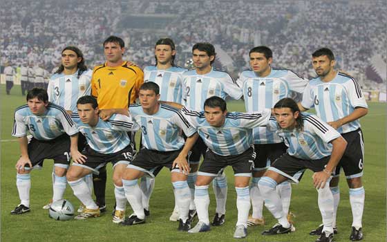   مصر اليوم - المنتخب الأرجنتيني لكرة القدم يفوز على ترينداد