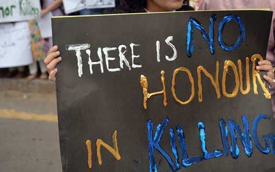   مصر اليوم - باكستان تعتقل أسرة إمرأة رجمت حتى الموت