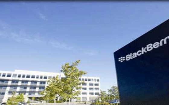   مصر اليوم - بلاك بيري تُحدث تطبيق مسنجر لـآي أو إس