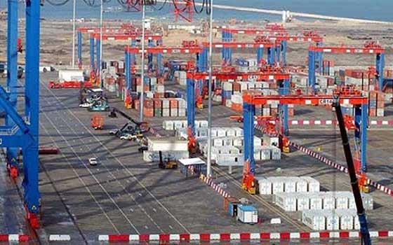   مصر اليوم - محطة حاويات شرق بورسعيد أولُّ المشروعات التي تنفذ على محورتنمية قناة السويس