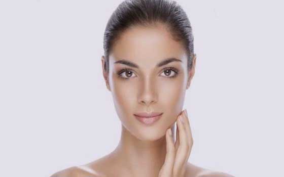   مصر اليوم - أسرار الحصول على بشرة أصغر سنًا