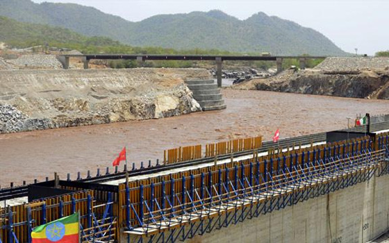   مصر اليوم - سفير إثيوبيا في القاهرة يؤكد جدّيّة بلاده في التفاوض حول سدّ النهضة مع مصر