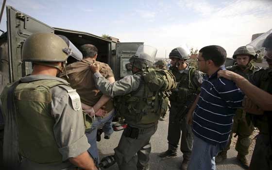 مصر اليوم - القوات الإسرائيلية تعتقل فتى من بلدة عزون