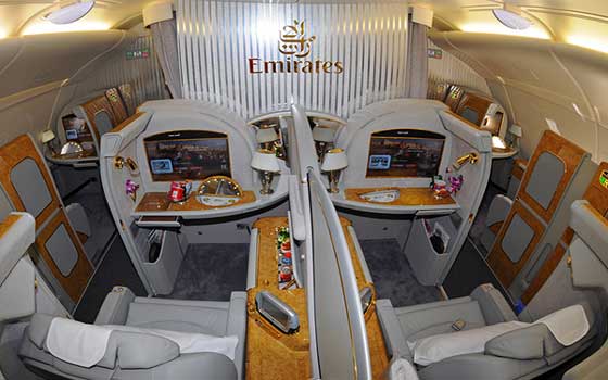   مصر اليوم - شركة طيران الإمارات تضع كلَّ جهودها للترفيه عن ركابها الصغار