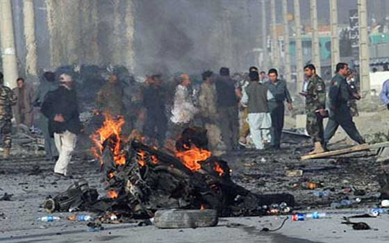   مصر اليوم - مقتل أربعة من أفراد الشرطة في إنفجار جنوب أفغانستان