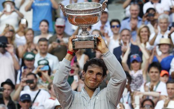   مصر اليوم - تصنيف المحترفين: ديوكوفيتش يقلص الفارق مع نادال إلى 170 نقطة