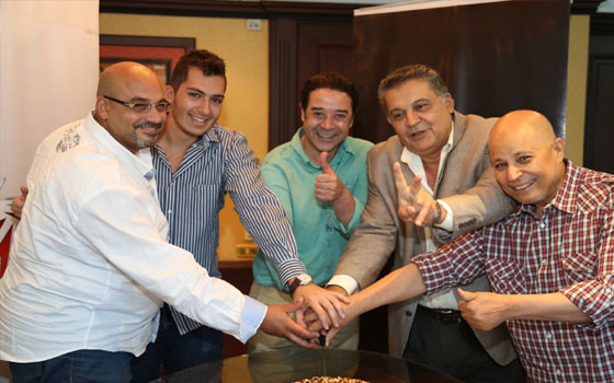 مصر اليوم - الفنّان مدحت صالح يُوقّع عقد ألبومه الجديد مع مزيكا